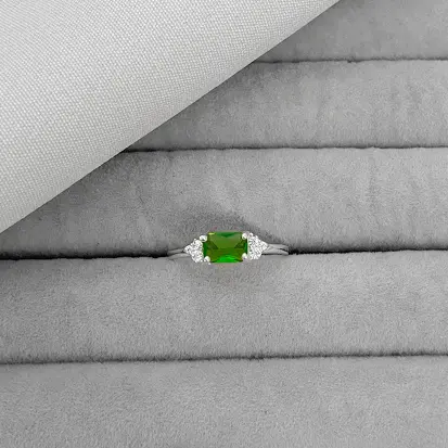 ANEL ZIRCONIA RETANGULAR VERDE
