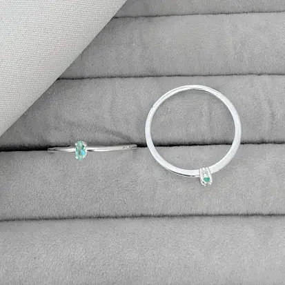 ANEL SOLITARIO OVAL VERDE AGUA