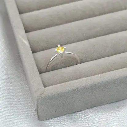 ANEL SOLITÁRIO ZIRCONIA AMARELO 4MM
