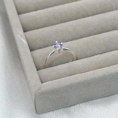 ANEL SOLITÁRIO ZIRCONIA LILAS 4MM