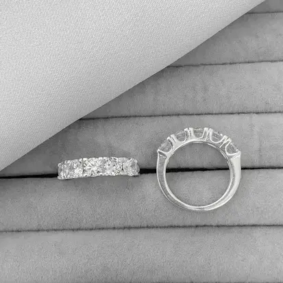 ANEL 5 ZIRCONIAS CRISTAL 5MM