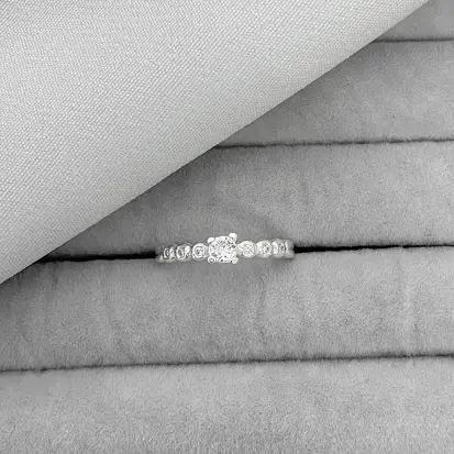 ANEL SOLITARIO ZIRCONIAS