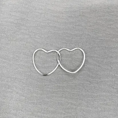 ARGOLA CORAÇAO FIO QUADRADO 2,5CM