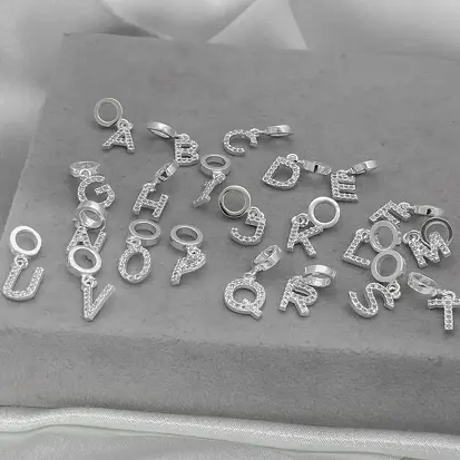 BERLOQUE LETRA CRAVEJADA
