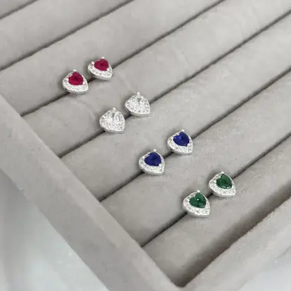 BRINCO ZIRCONIA CORAÇÃO