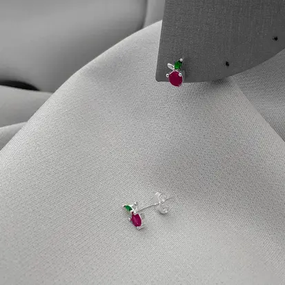 BRINCO ZIRCONIA CEREJINHA