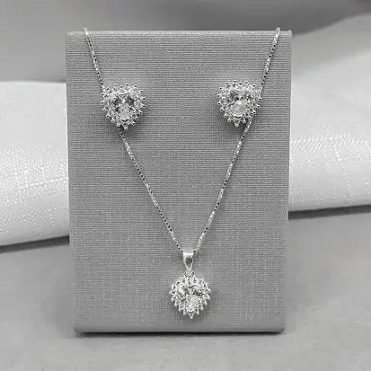 CONJUNTO ZIRCONIA CORAÇÃO CRAVEJADO