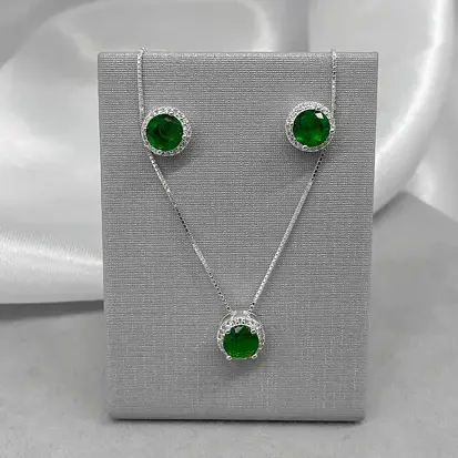 CONJUNTO REDONDO ZIRCÔNIA VERDE DETALHE CRAV