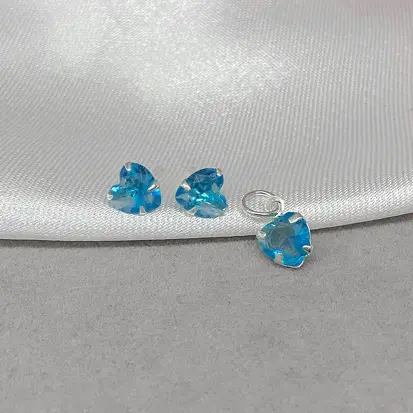 CONJUNTO CORAÇÃO AZUL BEBÊ SEM VENEZIANA