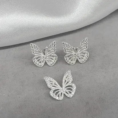 CONJUNTO BORBOLETA CRAVEJADO