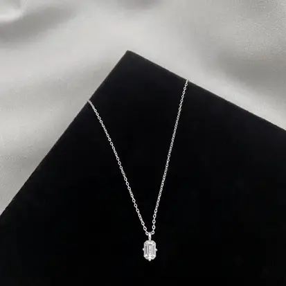 GARGANTILHA PTO DE LUZ RETANGULO MOISSANITE 6X4MM