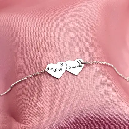 PULSEIRA ADULTO 2 CORAÇÕES NOMES PERSONALIZADOS