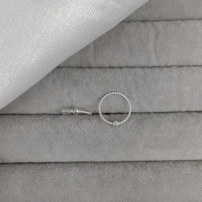 PIERCING ARGOLA TRANÇADA BOLINHA