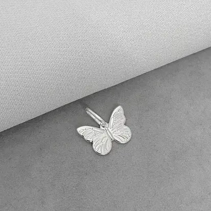 PINGENTE BORBOLETA G DETALHADA