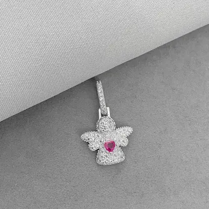 PINGENTE ANJINHO CRAVEJADO PEDRA ROSA